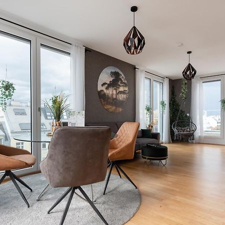 Apartment Mit Traumhafter Dachterrasse & Weitblick Wenen Buitenkant foto